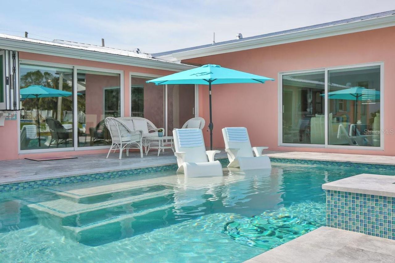 605 Concord Lane, Holmes Beach, FL 34217 Photo