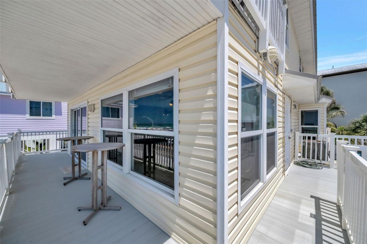1105 Gulf Drive S, Unit 2, Bradenton Beach, FL 34217 Photo