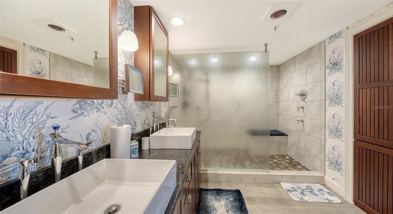 2110 Harbourside Drive, Unit 536, Longboat Key, FL 34228 Photo