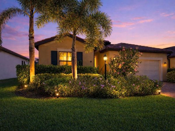 10221 LOCH LOMOND DRIVE , BRADENTON, FL 34211