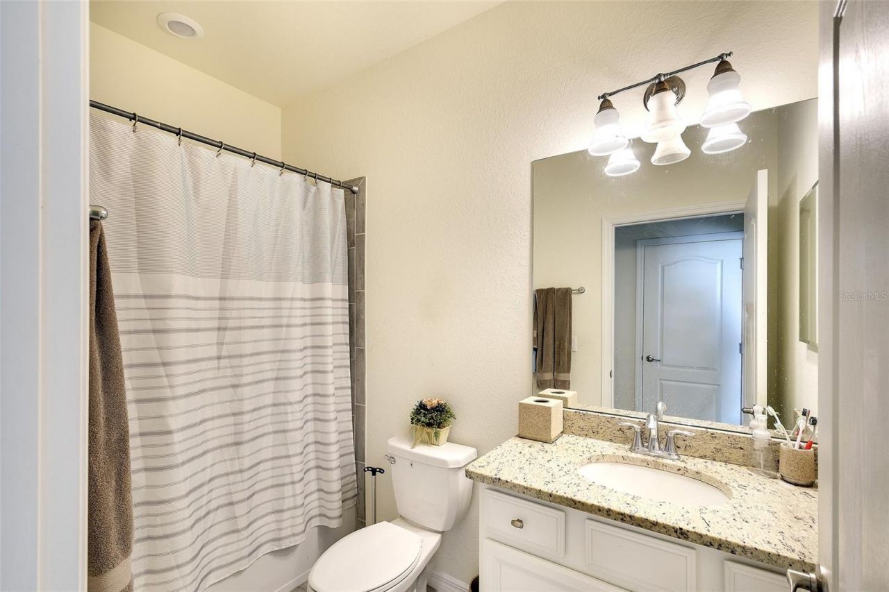 10221 Loch Lomond Drive, Bradenton, FL 34211 Photo