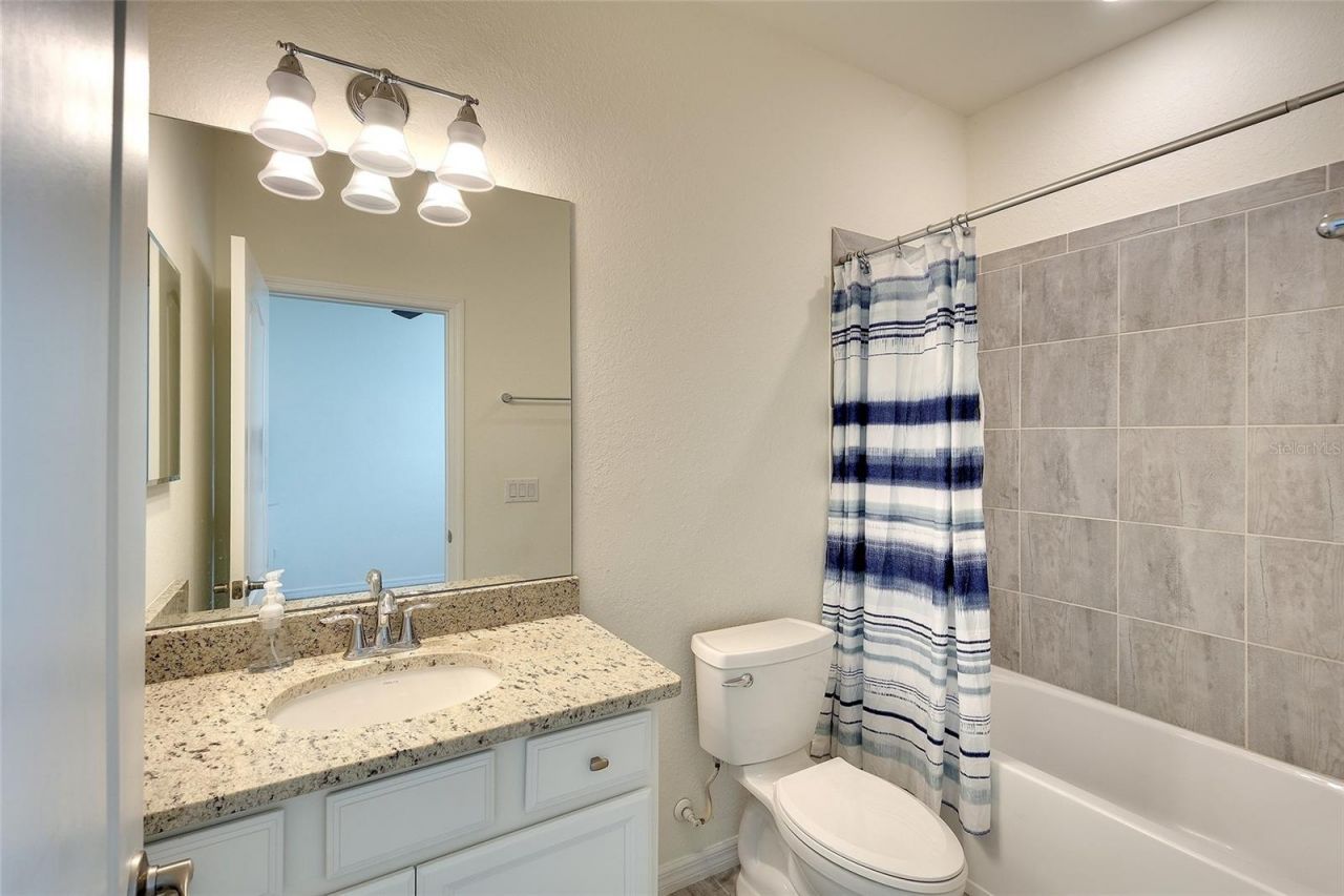 10221 Loch Lomond Drive, Bradenton, FL 34211 Photo