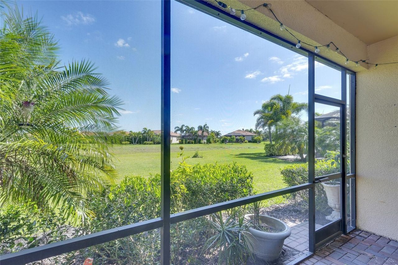 10221 Loch Lomond Drive, Bradenton, FL 34211 Photo