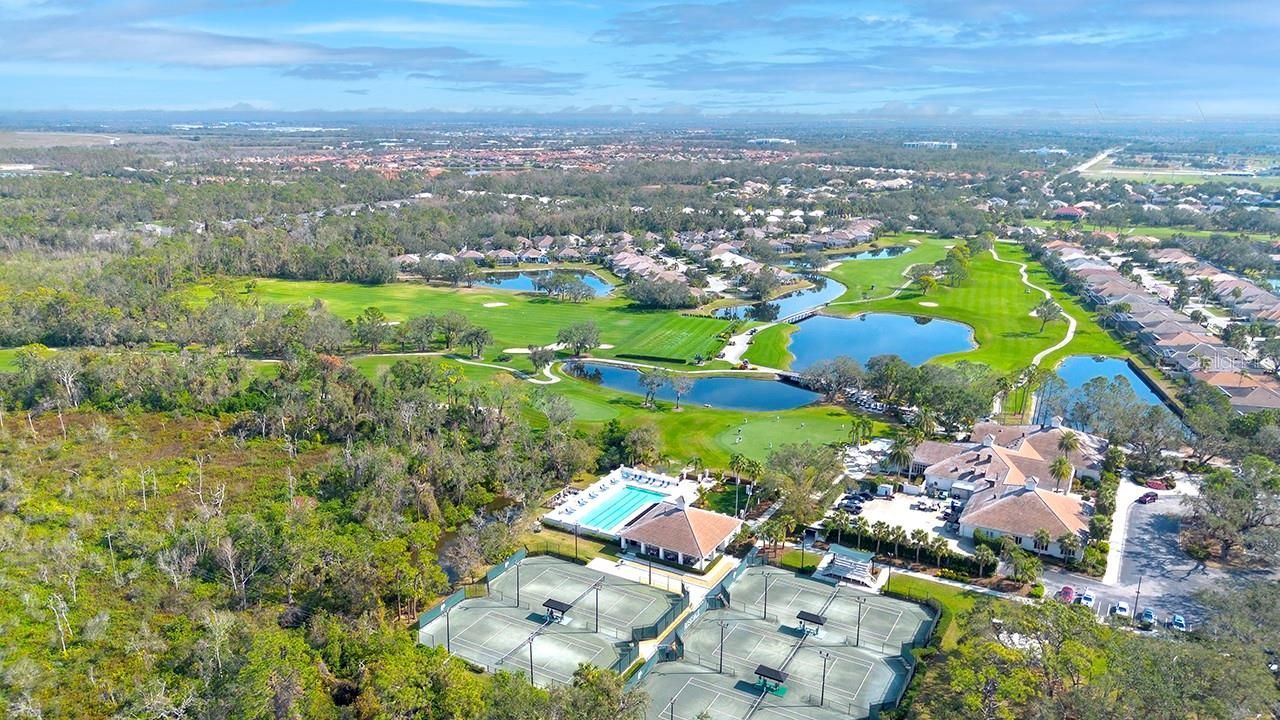 10221 Loch Lomond Drive, Bradenton, FL 34211 Photo