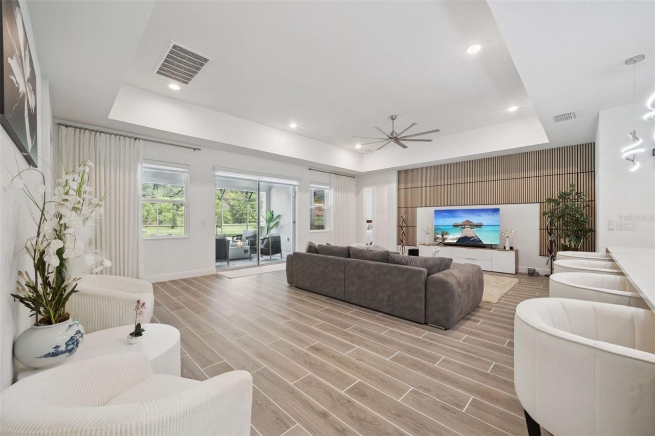 5897 Sierra Crown Street, Mount Dora, FL 32757 Photo