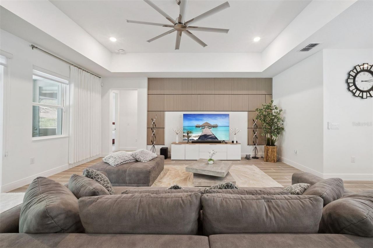 5897 Sierra Crown Street, Mount Dora, FL 32757 Photo
