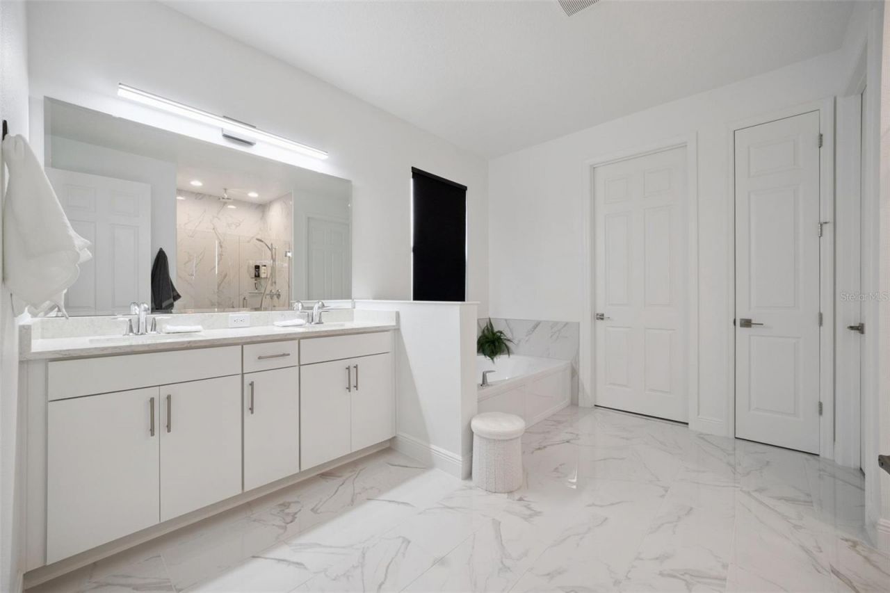 5897 Sierra Crown Street, Mount Dora, FL 32757 Photo