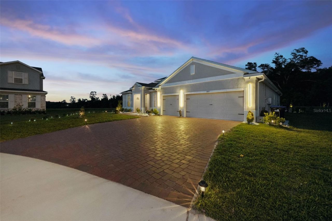 5897 Sierra Crown Street, Mount Dora, FL 32757 Photo