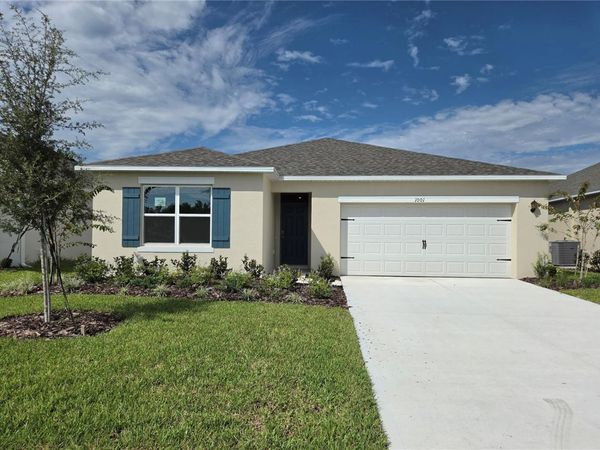 1001 CHAMPION RDG DRIVE, DAYTONA BEACH, FL 32124