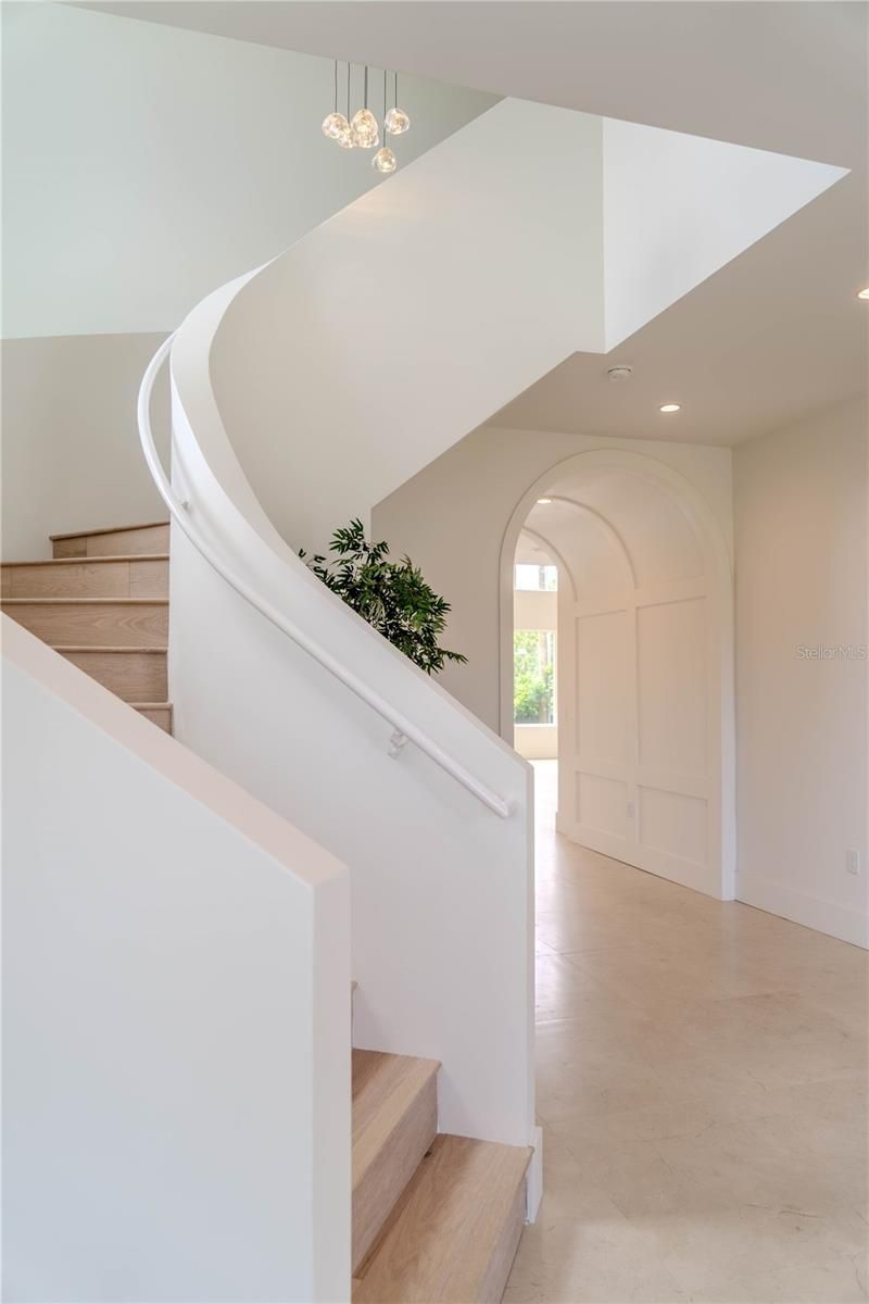 4414 W Lawn Avenue, Tampa, FL 33611 Photo