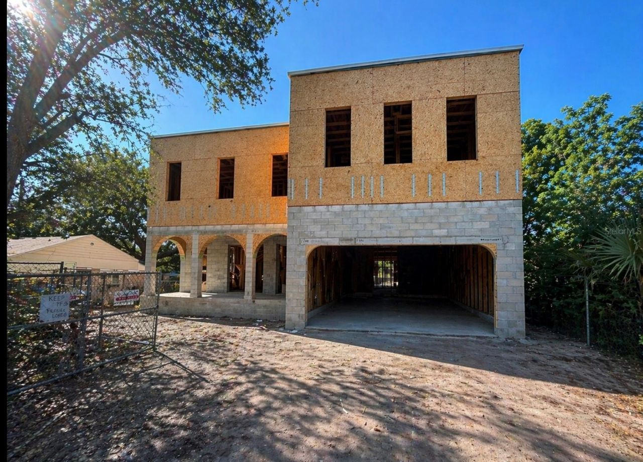 4414 W Lawn Avenue, Tampa, FL 33611 Photo
