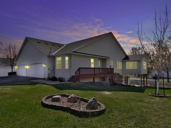 13441 Pine View Place, Lindstrom, MN 55045