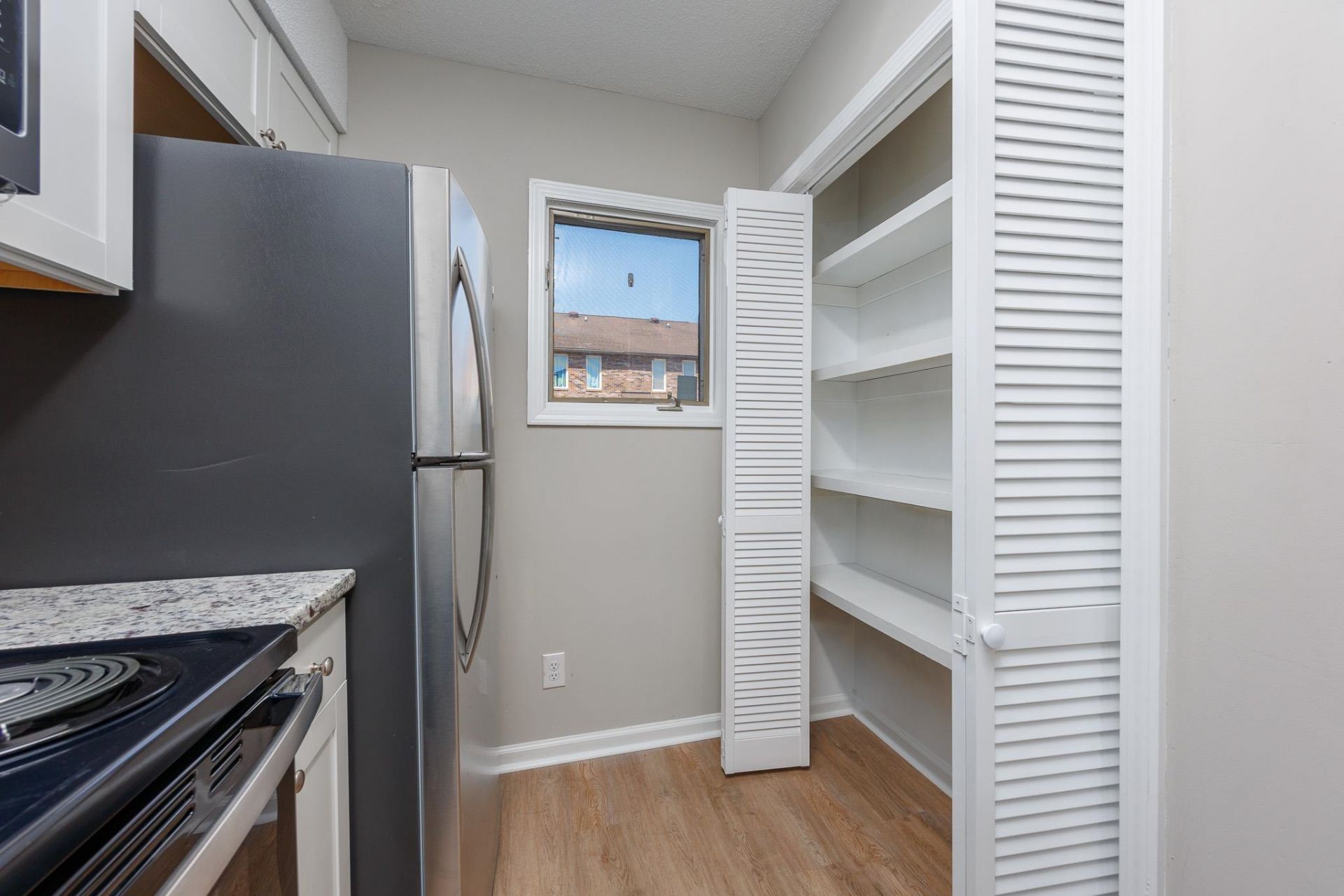 409 Garden Dr. Photo 15