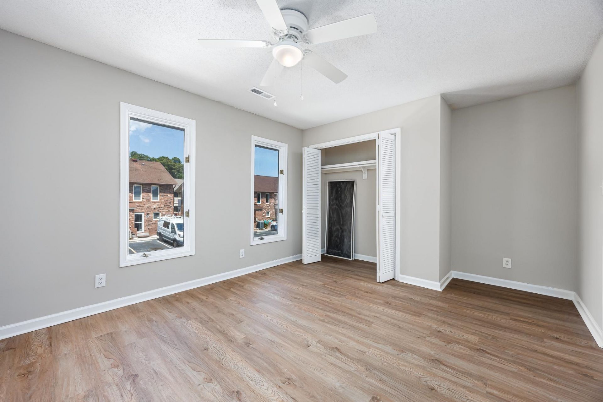 409 Garden Dr. Photo 19