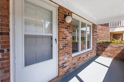 409 Garden Dr. photo 4