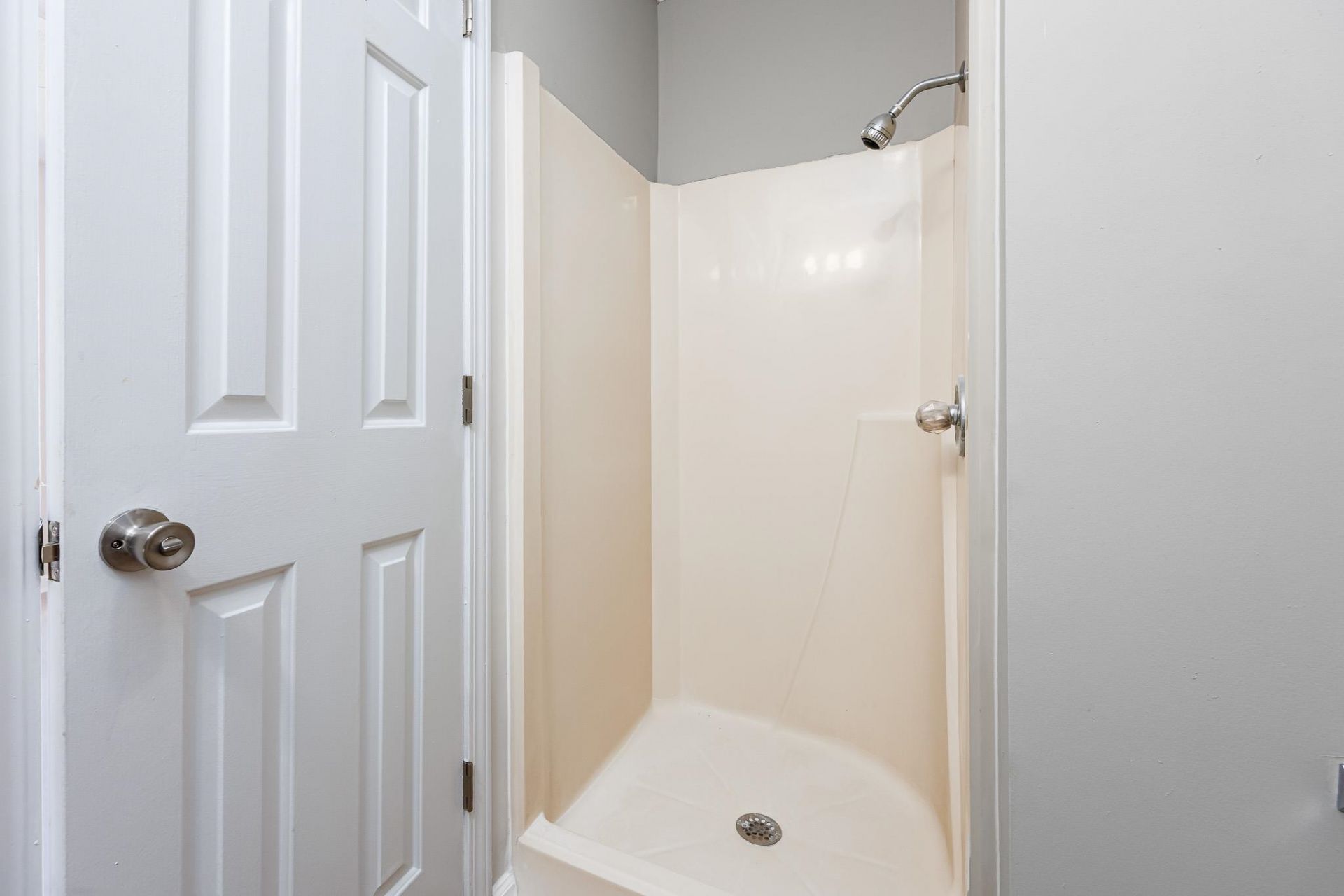 409 Garden Dr. Photo 22