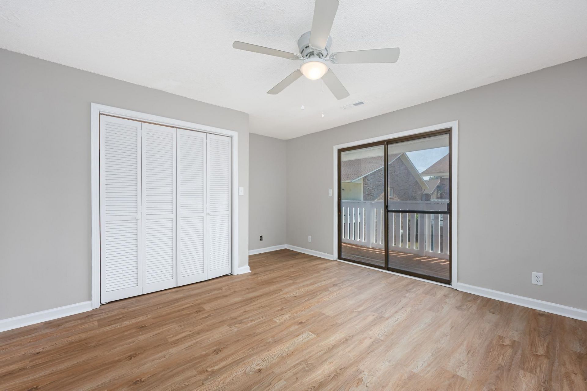 409 Garden Dr. Photo 26