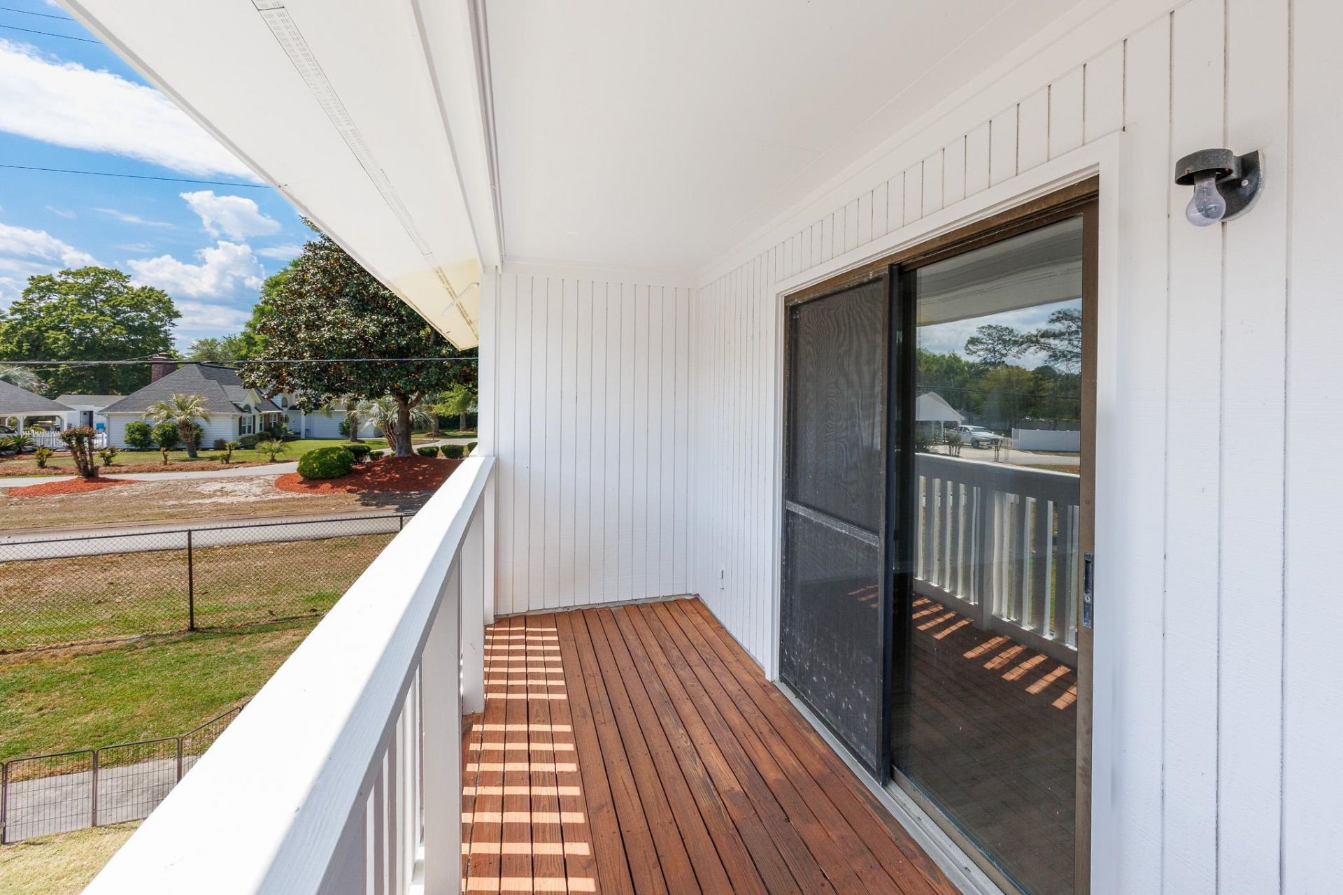 409 Garden Dr. Photo 32