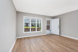 409 Garden Dr. photo 4