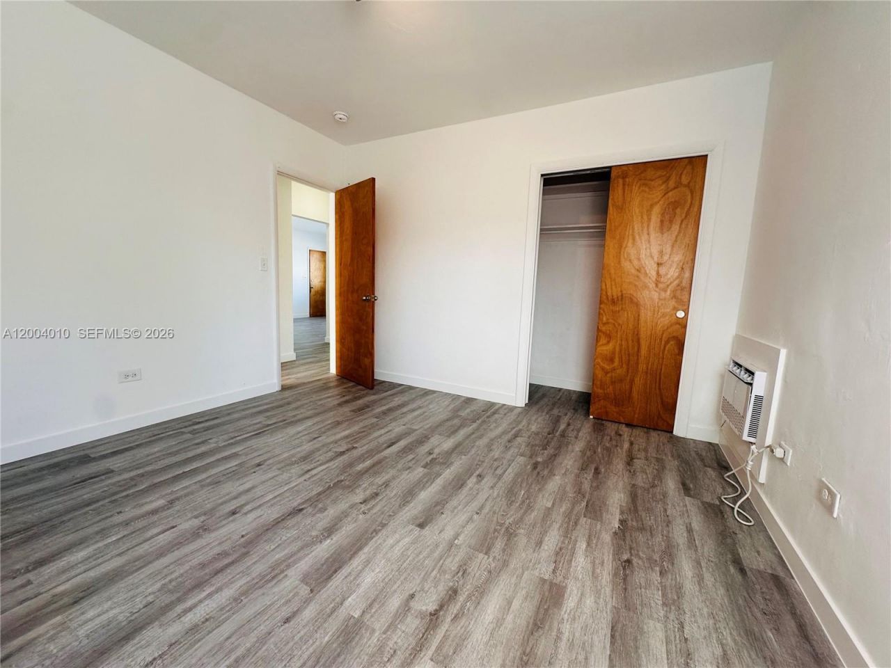2045 Calais Dr , Unit 3, Miami Beach, FL 33141 Photo
