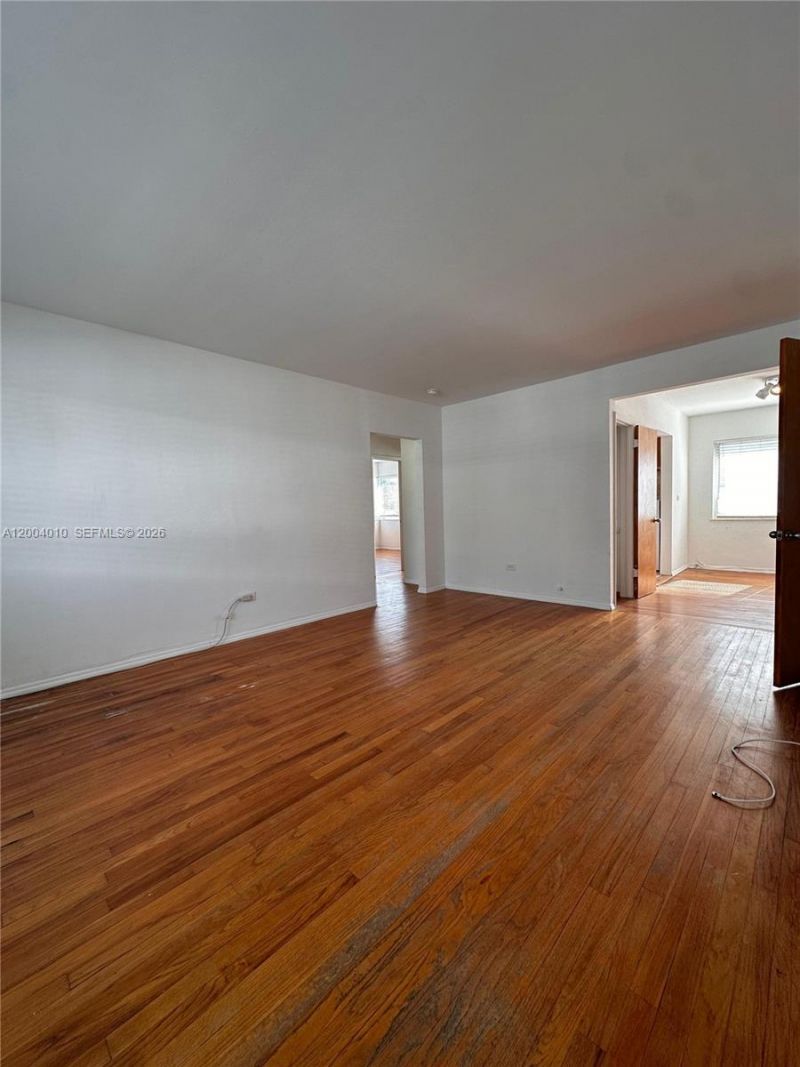 2045 Calais Dr , Unit 3, Miami Beach, FL 33141 Photo