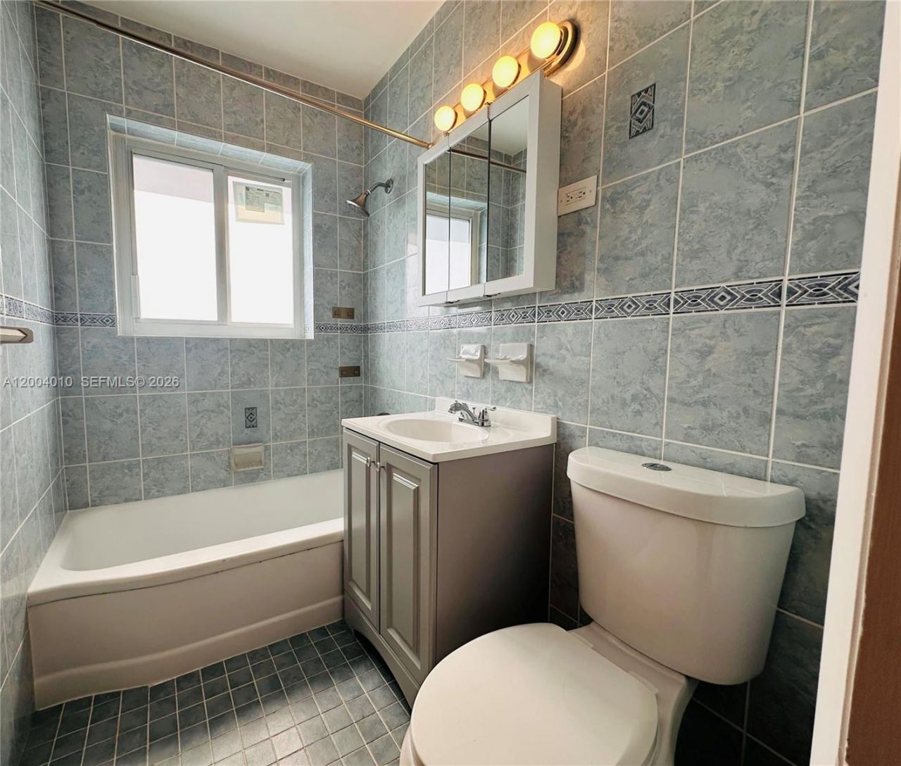 2045 Calais Dr , Unit 3, Miami Beach, FL 33141 Photo