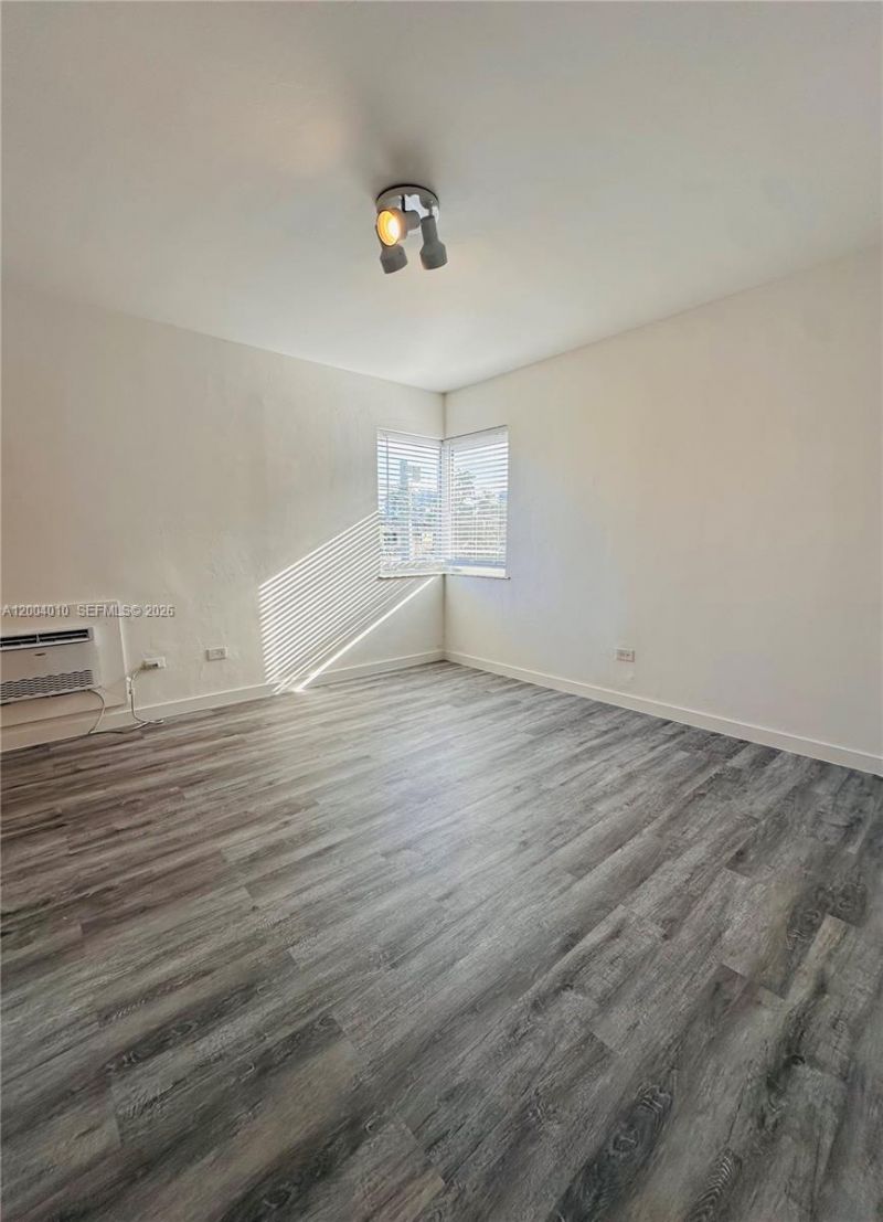 2045 Calais Dr , Unit 3, Miami Beach, FL 33141 Photo
