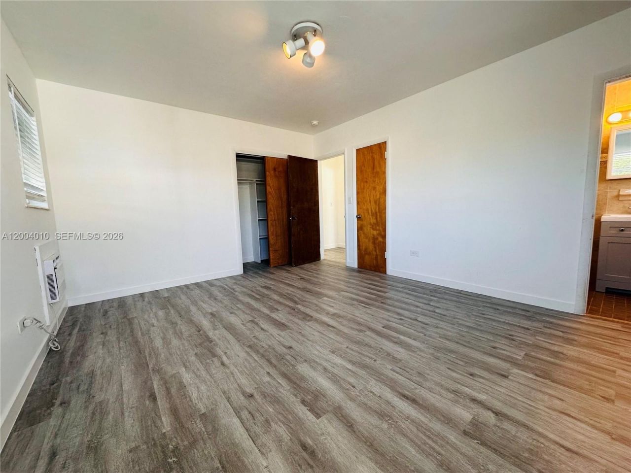 2045 Calais Dr , Unit 3, Miami Beach, FL 33141 Photo