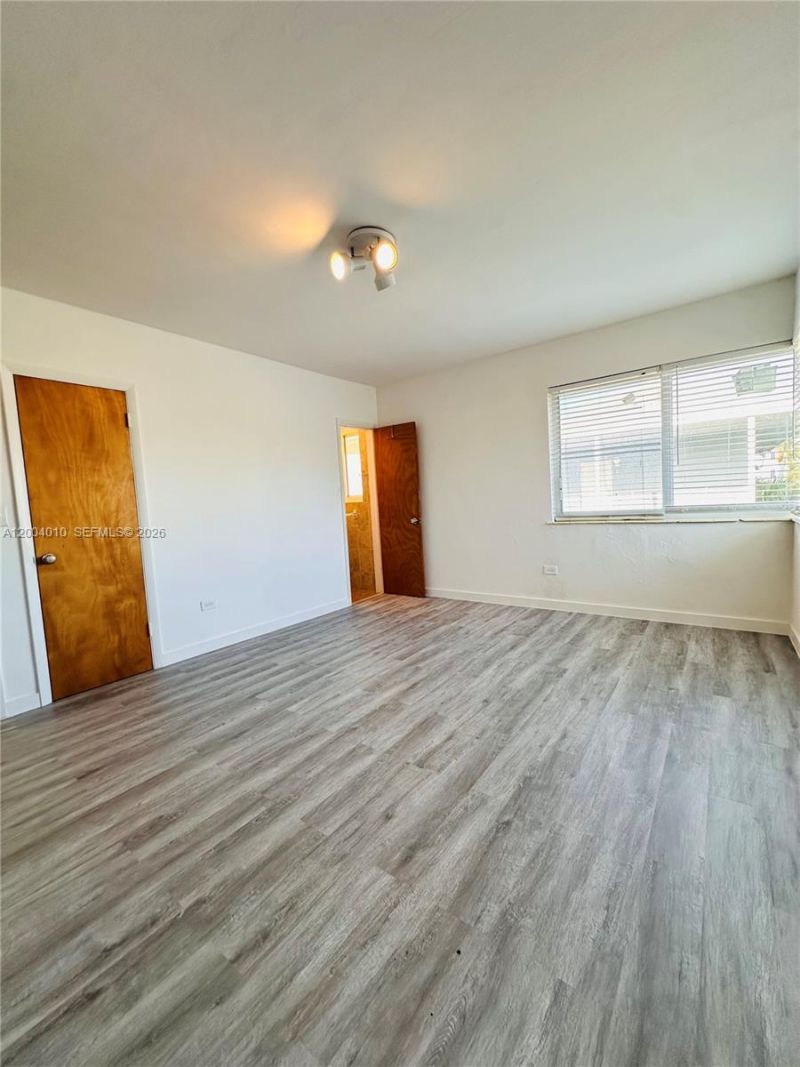 2045 Calais Dr , Unit 3, Miami Beach, FL 33141 Photo