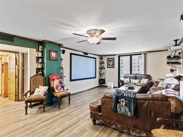 1500 S Ocean Dr, Unit 2G, Hollywood, FL 33019