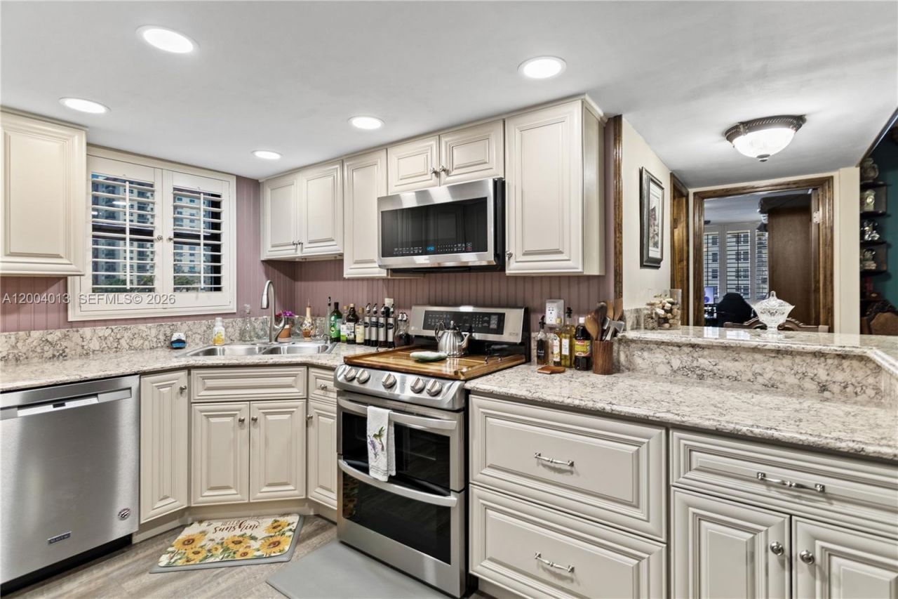 1500 S Ocean Dr, Unit 2G, Hollywood, FL 33019 Photo