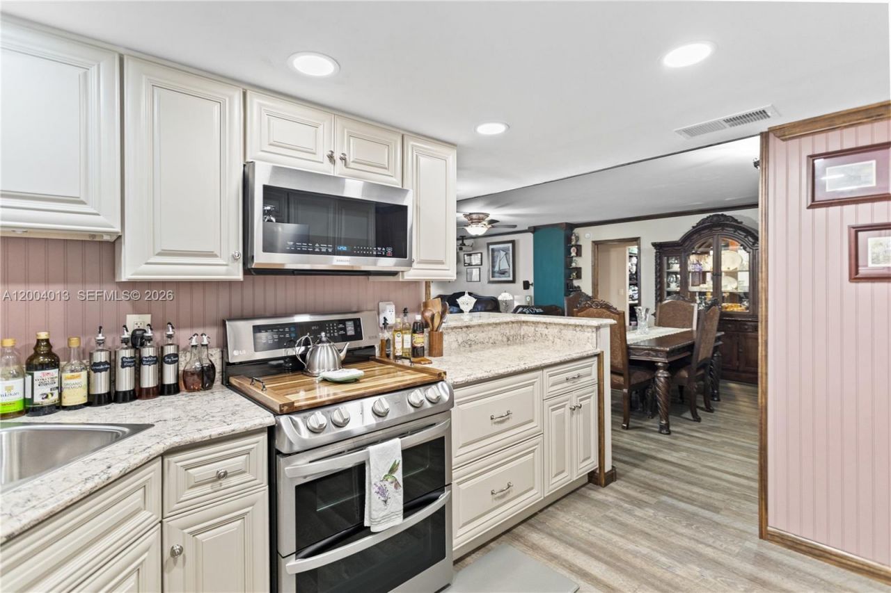 1500 S Ocean Dr, Unit 2G, Hollywood, FL 33019 Photo