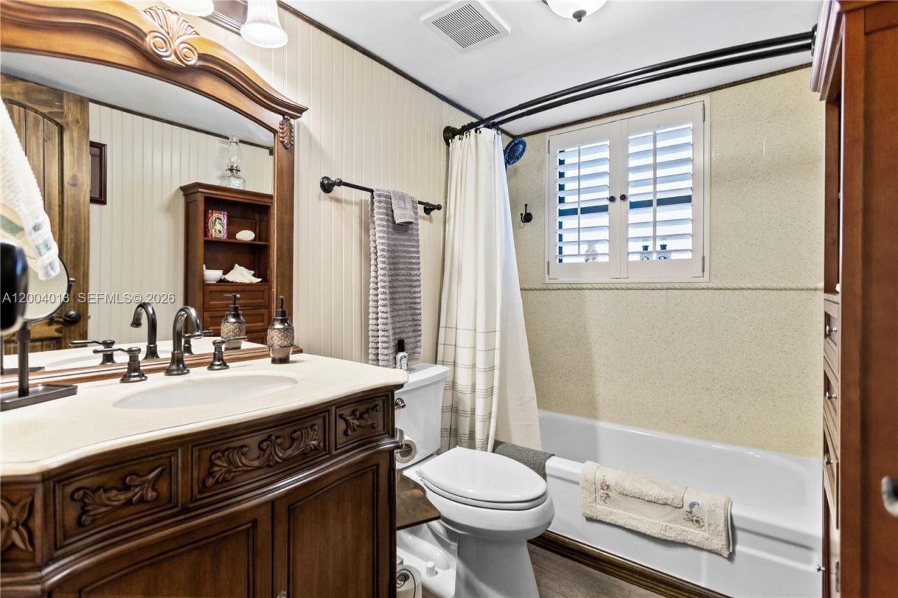 1500 S Ocean Dr, Unit 2G, Hollywood, FL 33019 Photo