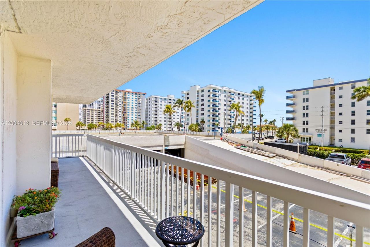 1500 S Ocean Dr, Unit 2G, Hollywood, FL 33019 Photo