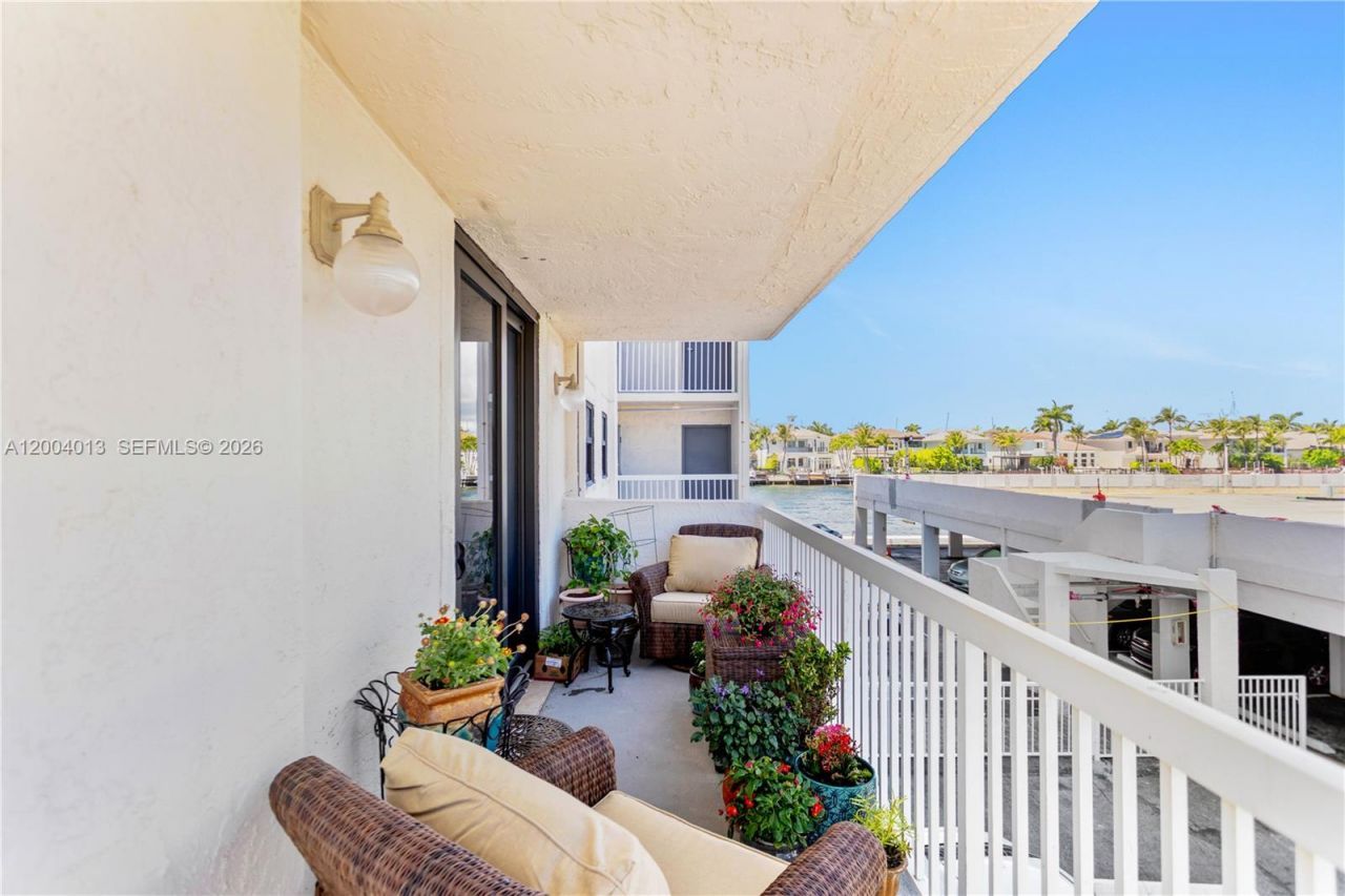 1500 S Ocean Dr, Unit 2G, Hollywood, FL 33019 Photo