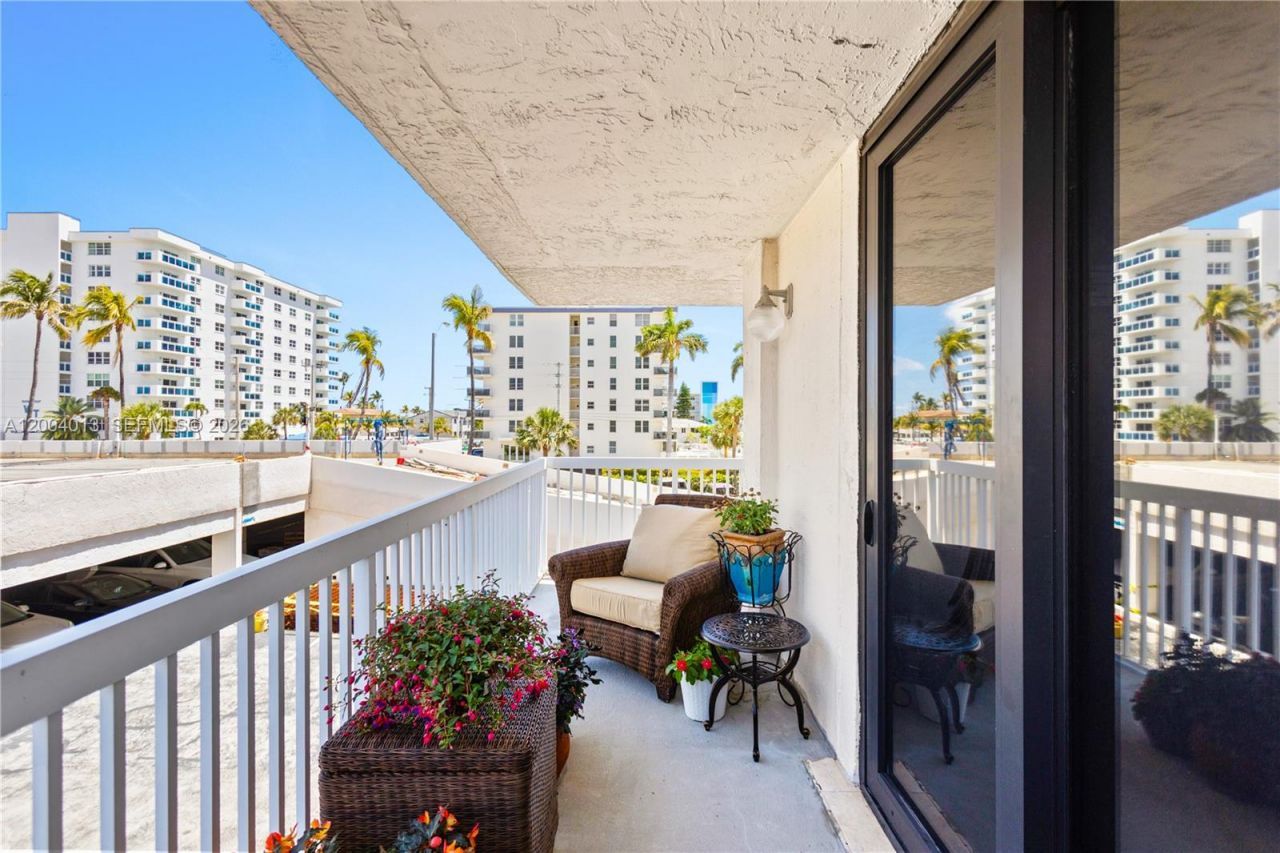 1500 S Ocean Dr, Unit 2G, Hollywood, FL 33019 Photo