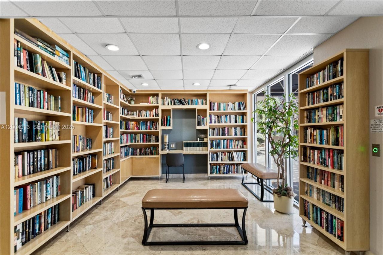 1500 S Ocean Dr, Unit 2G, Hollywood, FL 33019 Photo