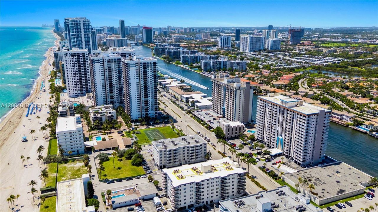 1500 S Ocean Dr, Unit 2G, Hollywood, FL 33019 Photo