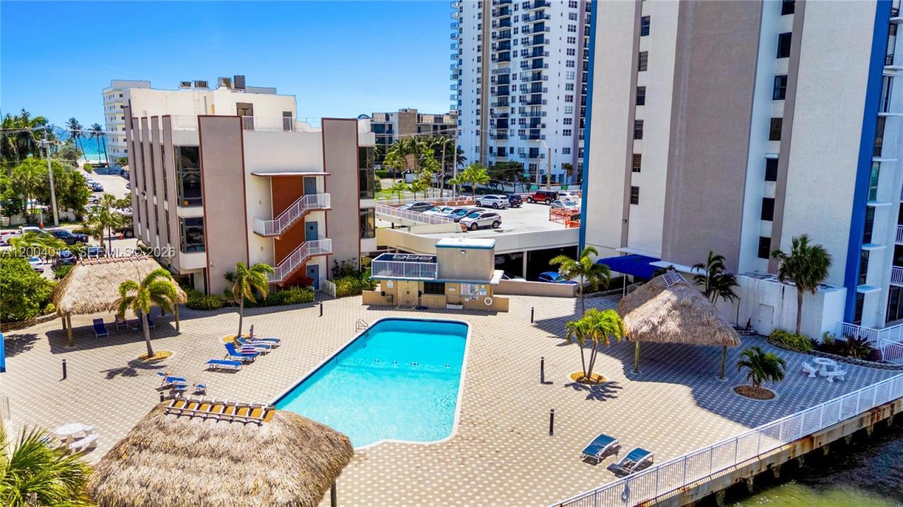 1500 S Ocean Dr, Unit 2G, Hollywood, FL 33019 Photo
