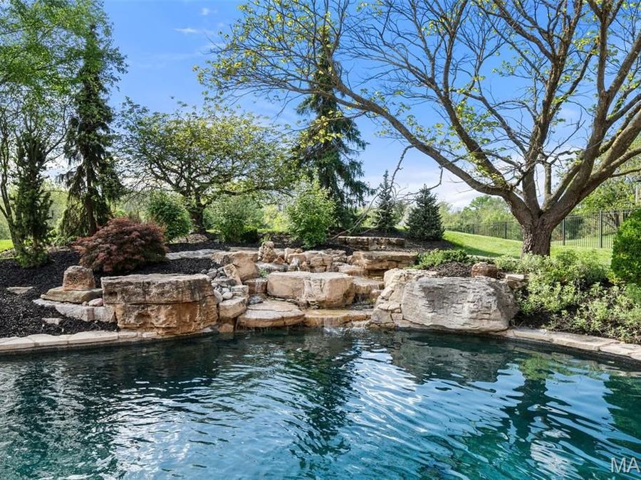 Property Image 88