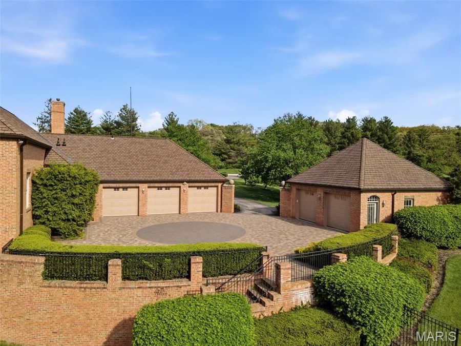 Property Image 90