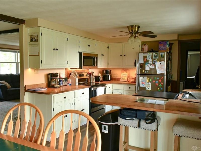 1489 Hillgrove Woodington Road, Union City, OH 45390 Photo 8