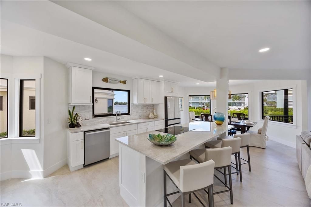 1311 Chesapeake Ave, Unit 4A, Naples, FL 34102 Photo