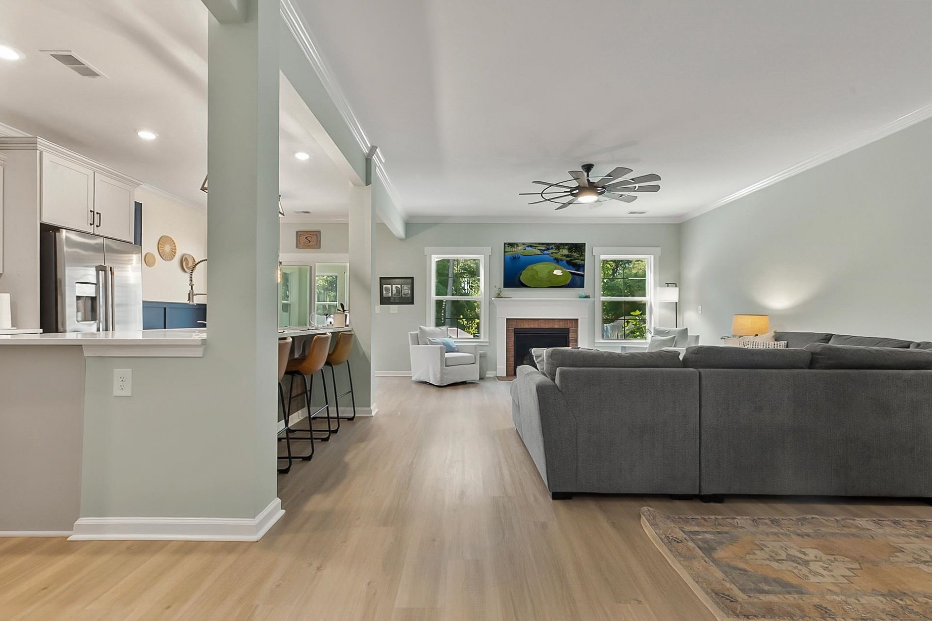 5159 Country Pine Dr. Photo 7