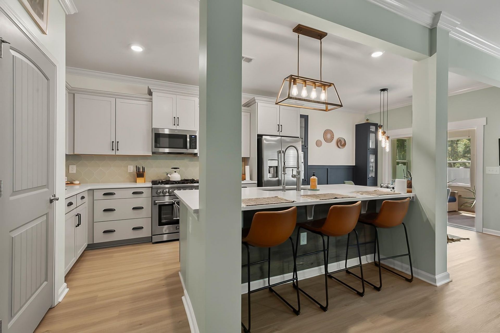 5159 Country Pine Dr. Photo 8