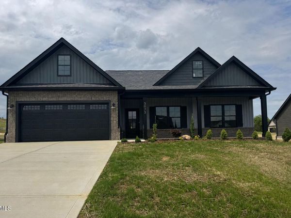 3073 Sawgrass Drive, Jonesborough, TN 37659