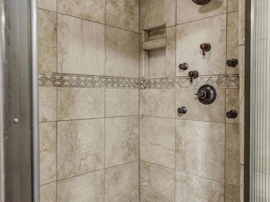 Property Image 76