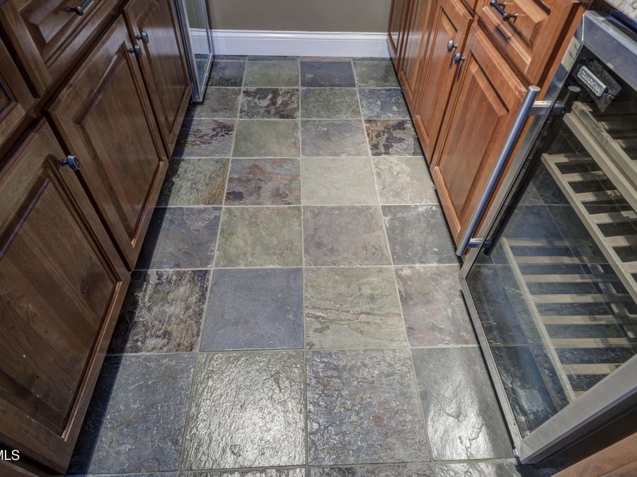 Property Image 94