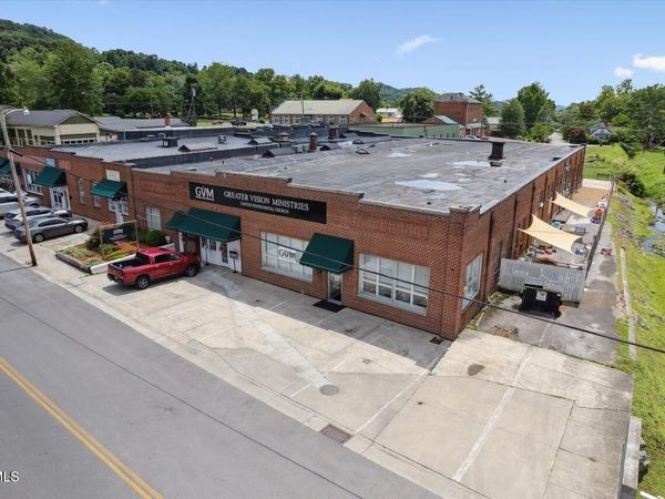 307 South Depot Street, Rogersville, TN 37857