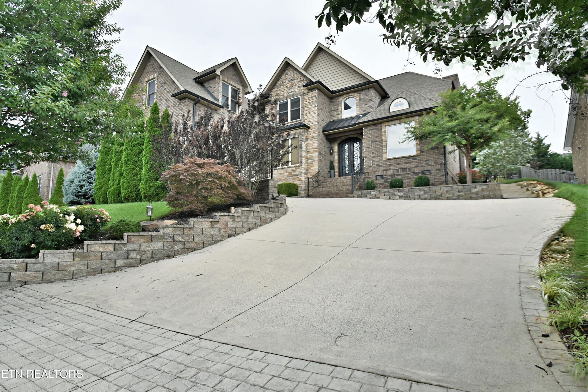 11957 Lakehurst Lane, Knoxville, TN 37934 Main Photo